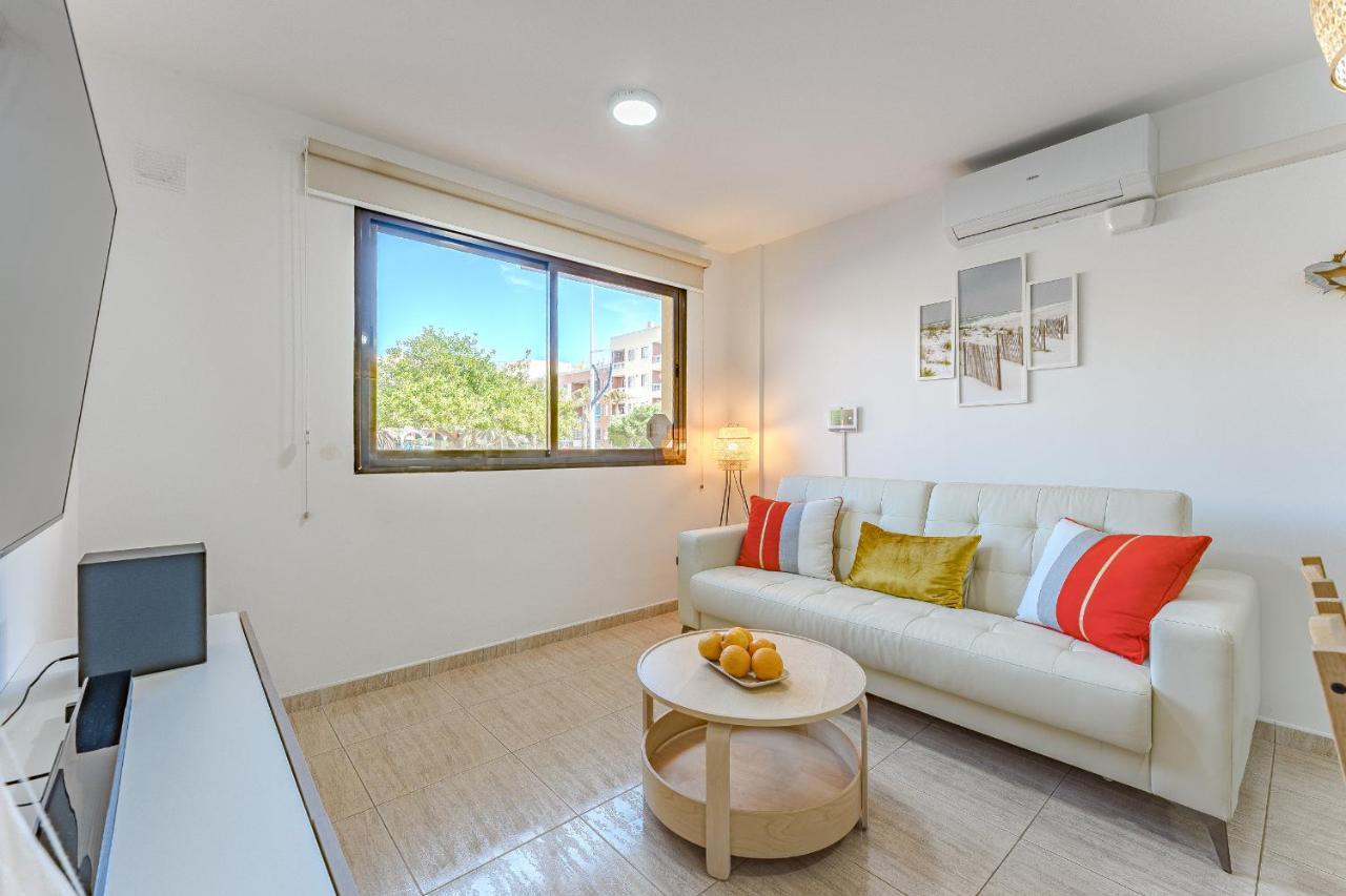 Petite Homes Beach El Médano Екстериор снимка
