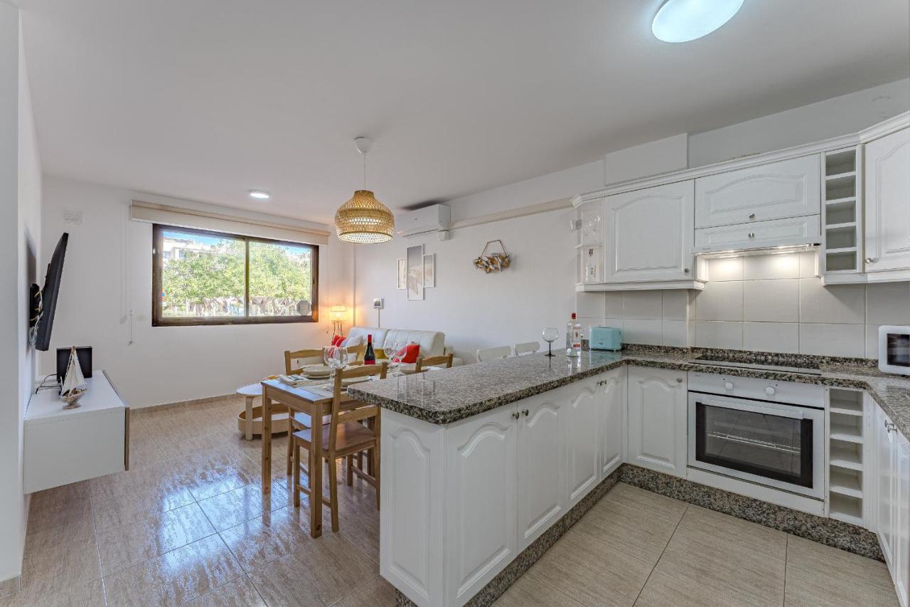 Petite Homes Beach El Médano Екстериор снимка